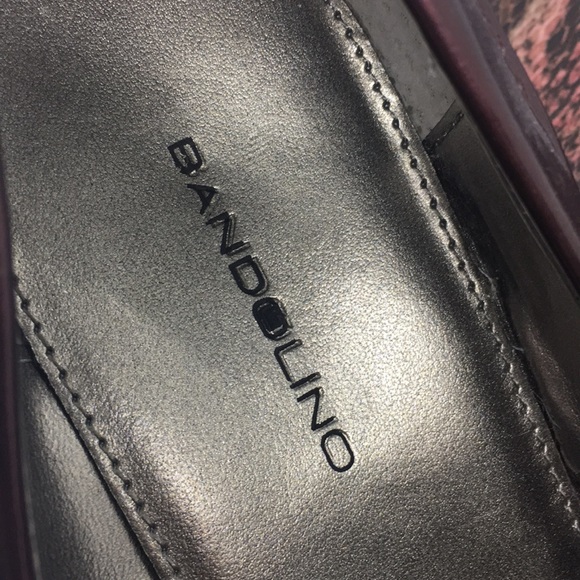 NWOT! Bandolino Burgundy Snakeskin Wedges - Picture 7 of 8